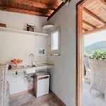 In Tuscany With Pool And Scenic Views Semesterbostad
