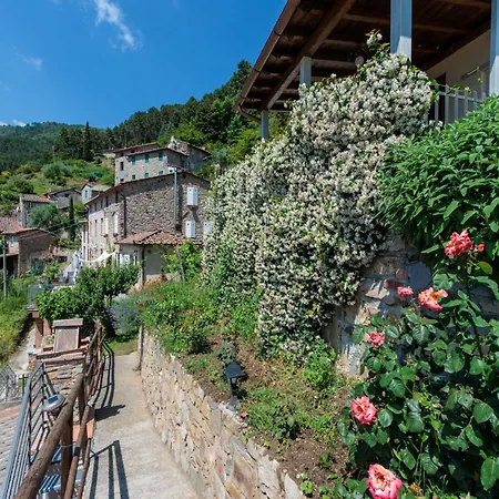 Semesterbostad In Tuscany With Pool And Scenic Views